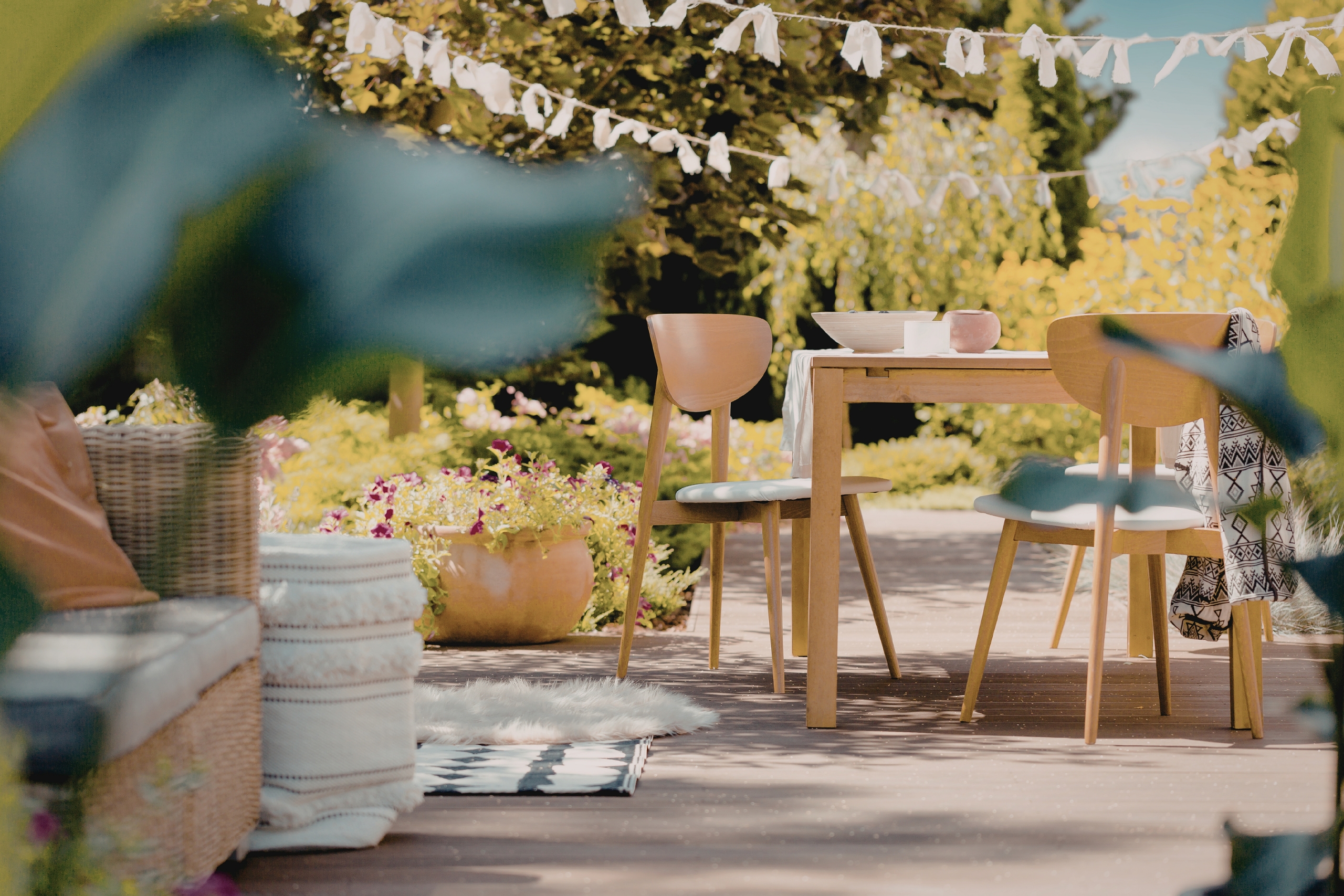 Patio And Garden Ideas For Large Areas