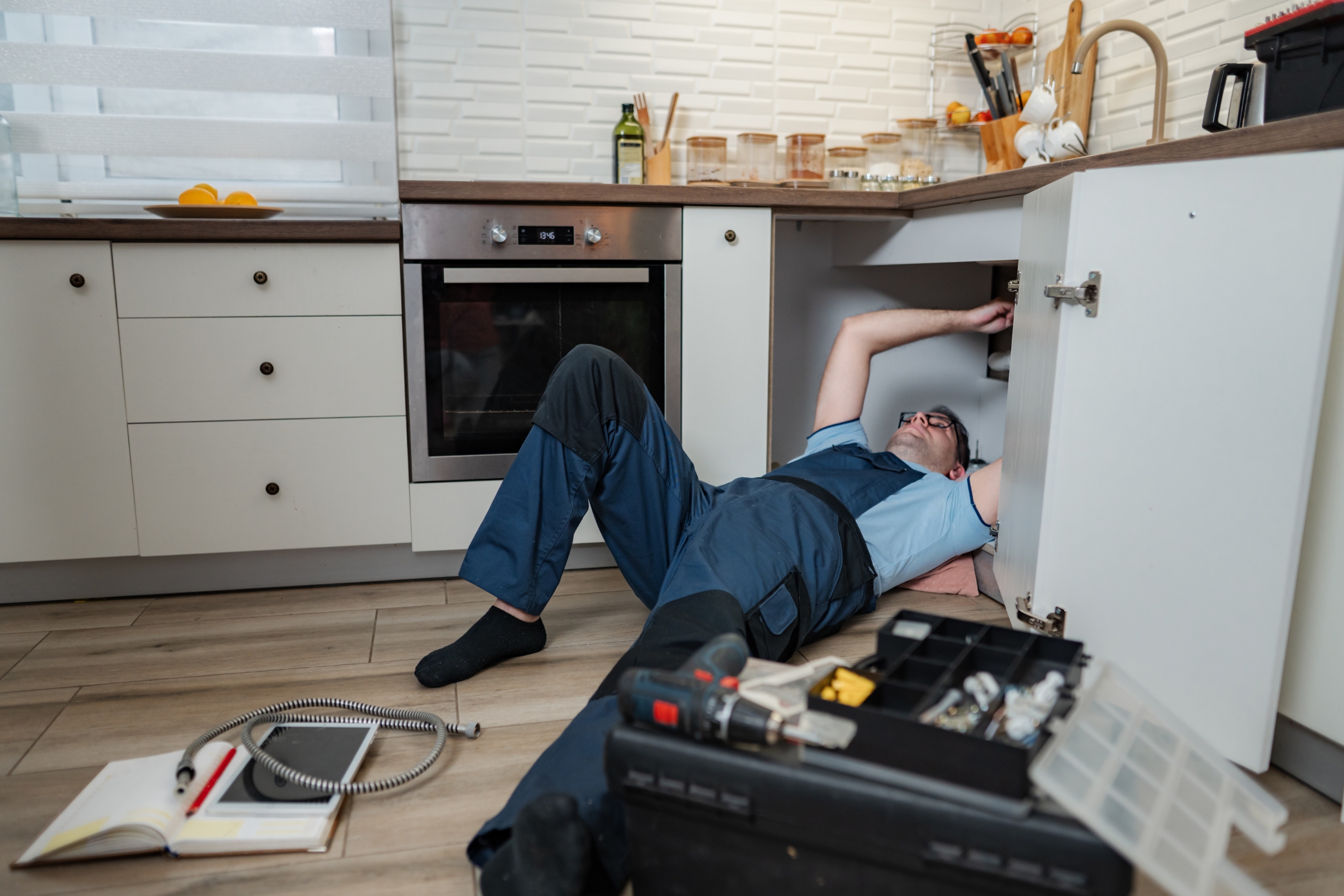 When You Should Call a Plumber in London Urgently