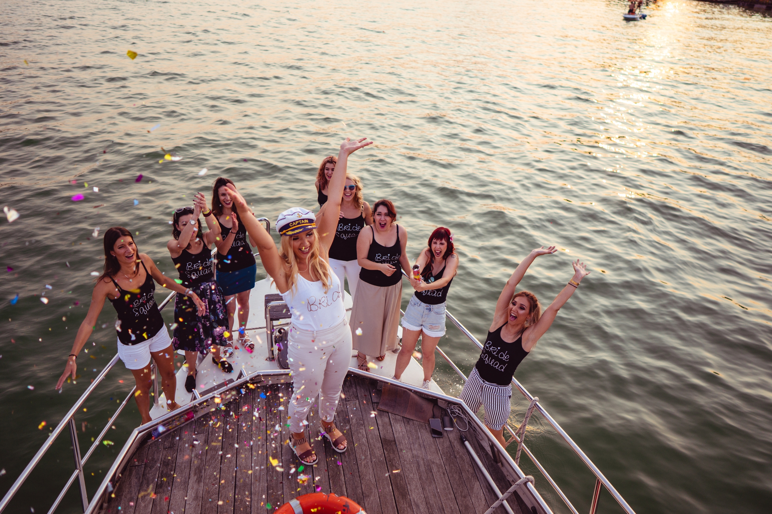 Ultimate Guide to Yacht Party Experiences Etiquette, Preparation, and Enjoyment Tips